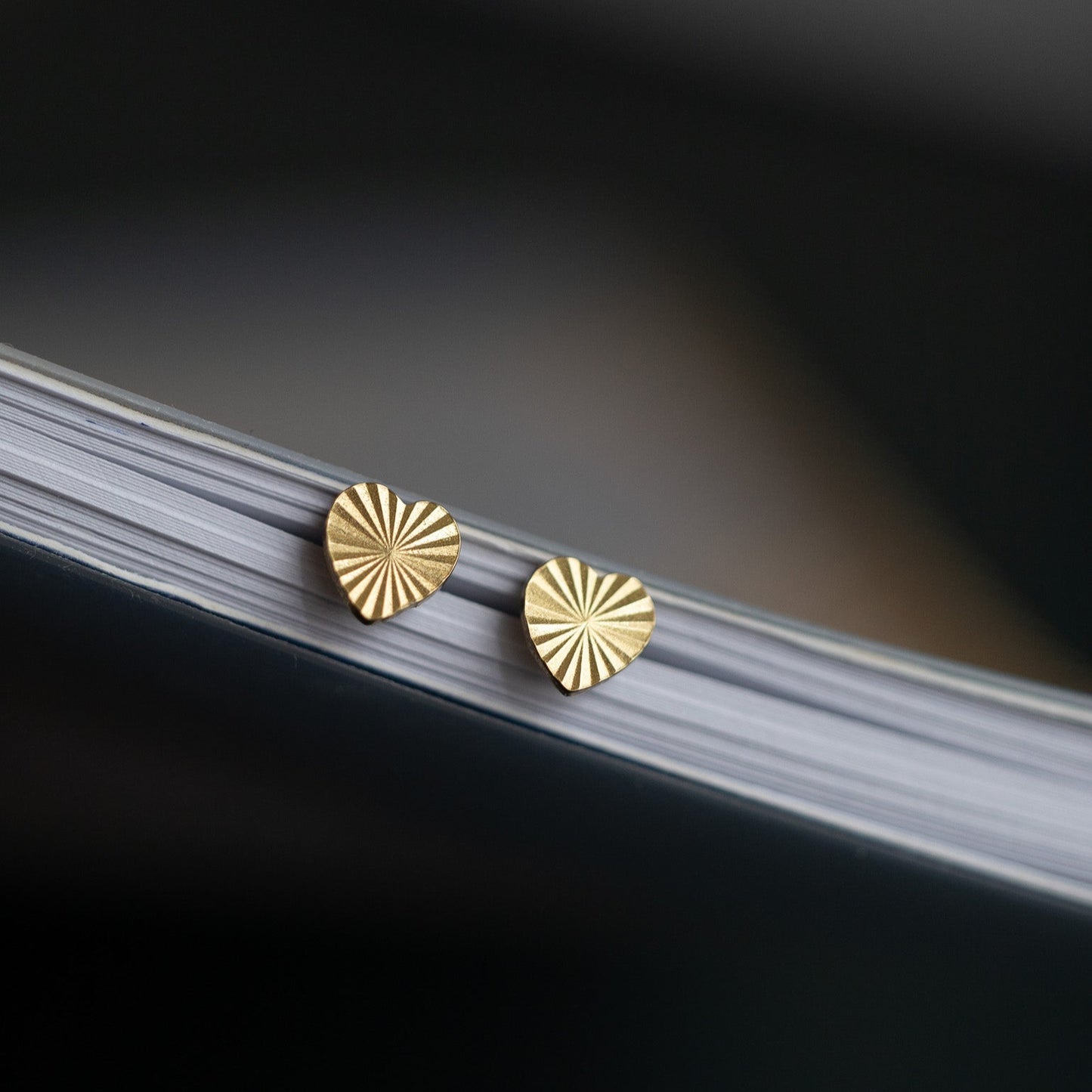 tiny starburst heart studs