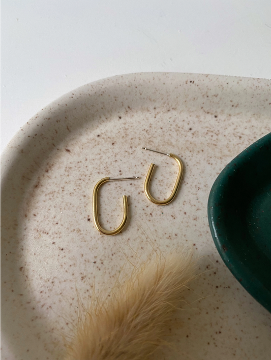Small Oblong Hoops