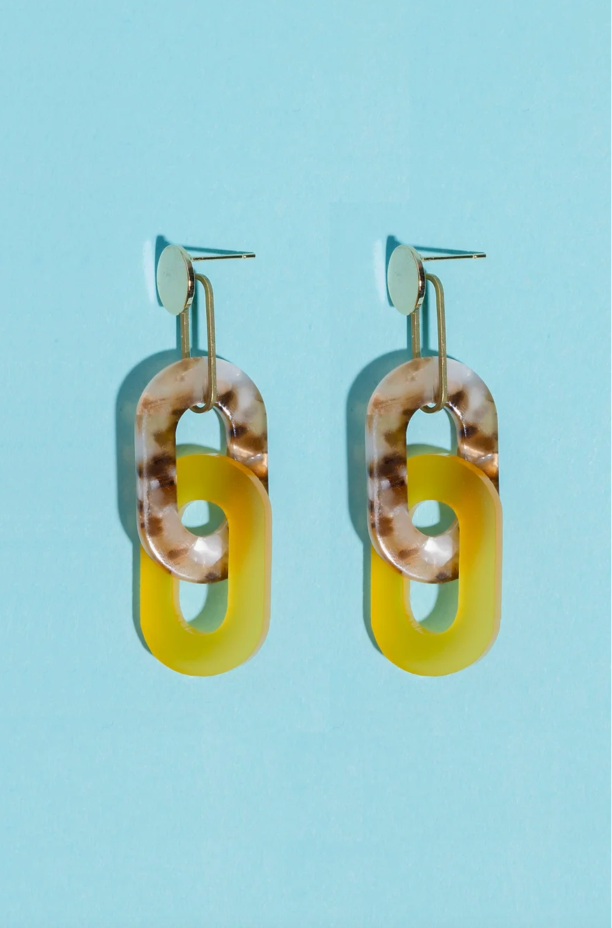 Tortoise shell and citrus acrylic link earrings.